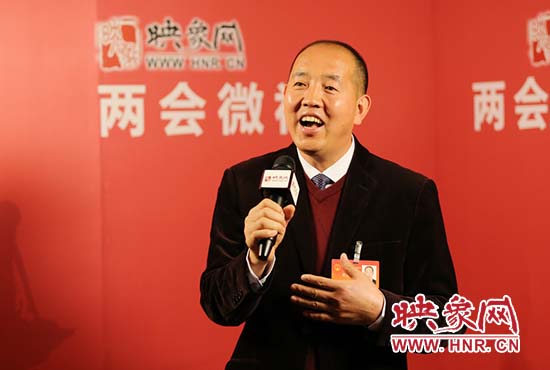 全國人大代表張全收做客映象網《兩會微視》視頻訪談。