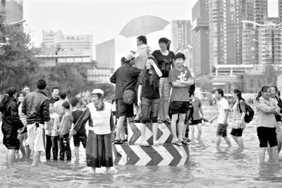 住建部：擬用10年改變各地“逢雨看?！睜顩r