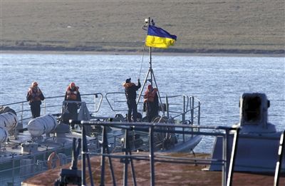 當地時間2014年3月21日，克里米亞塞瓦斯托波爾，烏克蘭海軍登陸艦。