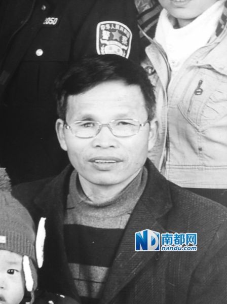 偷拍縣長收禮的萬載縣人汪冬根。　圖片由當(dāng)事人家屬提供