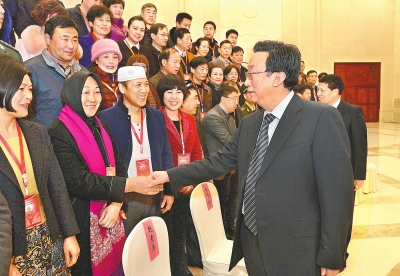 1月20日上午，省委書記、省人大常委會主任郭庚茂,省委副書記、省長謝伏瞻等親切接見了省民族團結