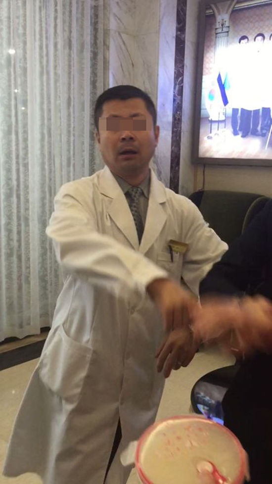 女海歸上海削骨整形 疑因術后出血誘發癲癇