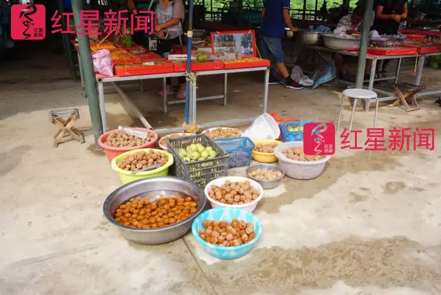 文玩核桃遇冷由幾萬(wàn)一對(duì)降到5元沒人要？商戶否認(rèn)