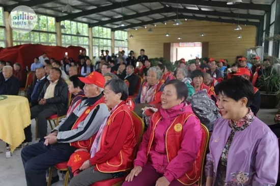 臺上展風采，臺下笑開懷