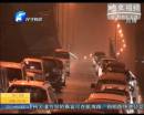 停車(chē)搶地盤(pán) 搶到高架上