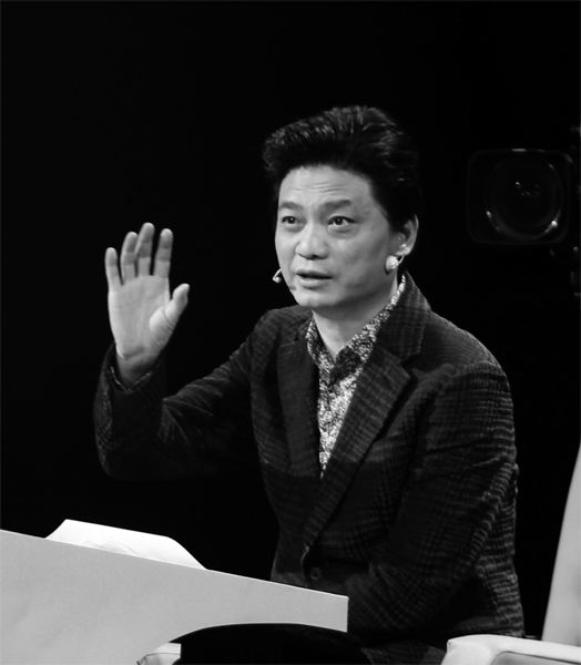 “希望女兒最好永遠(yuǎn)不要交男朋友，最好把父親當(dāng)男朋友。”崔永元笑說(shuō)。
