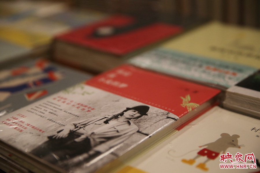 書店內的書。